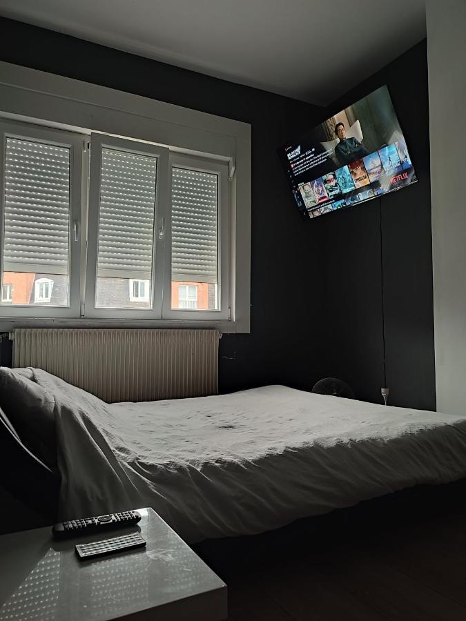 Chambre Prive Dans Une Maison Avec Terrasse Et Jardin Salles De Bain Partagees Apartment Lille Exterior foto
